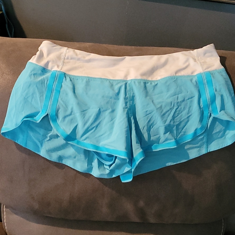 Lululemon shorts 10